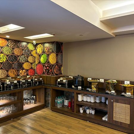 Hotel Oxmo Delhi Airport With Free Airport Transsfer ニューデリー エクステリア 写真