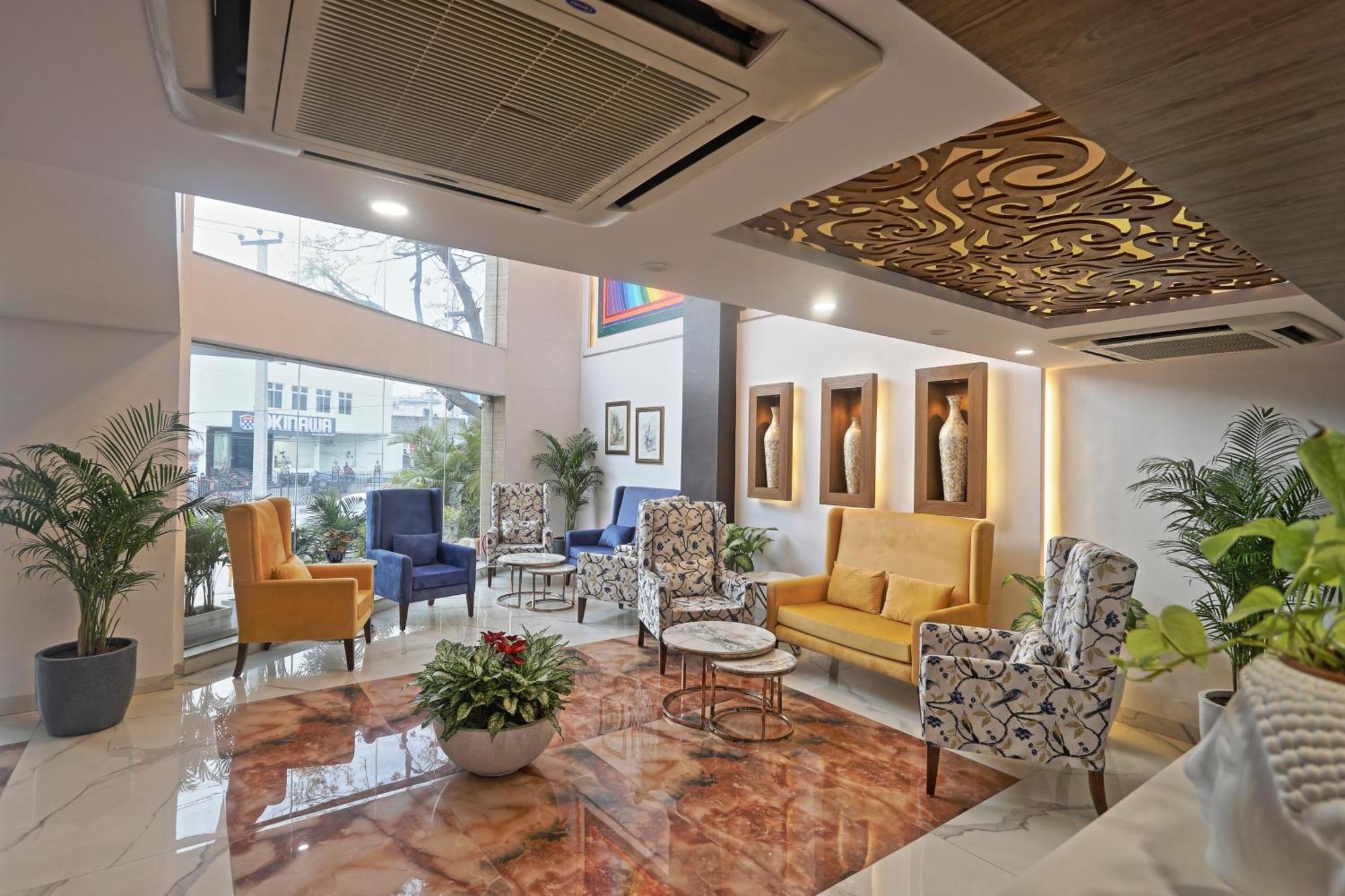 Hotel Oxmo Delhi Airport With Free Airport Transsfer ニューデリー エクステリア 写真