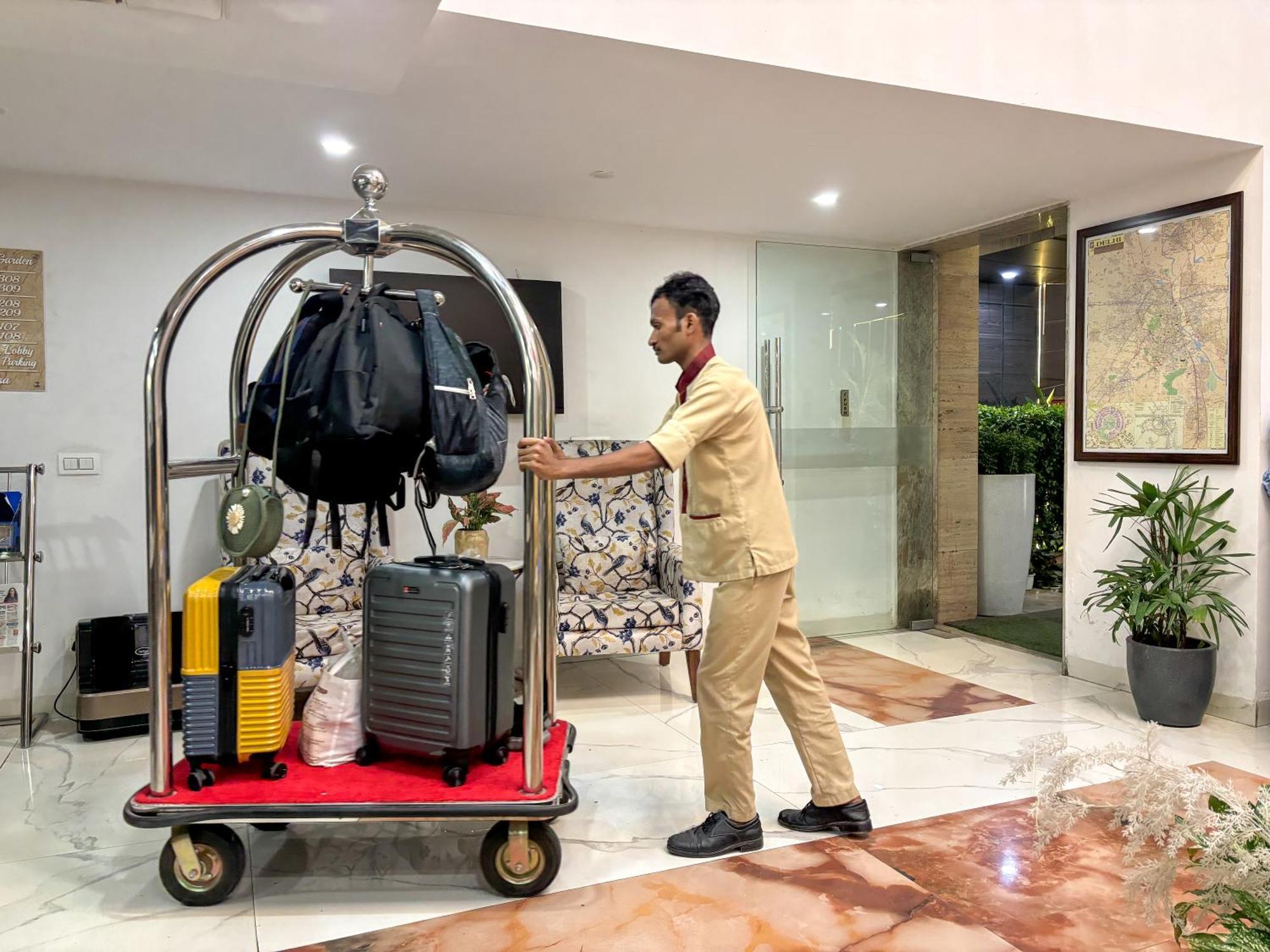 Hotel Oxmo Delhi Airport With Free Airport Transsfer ニューデリー エクステリア 写真