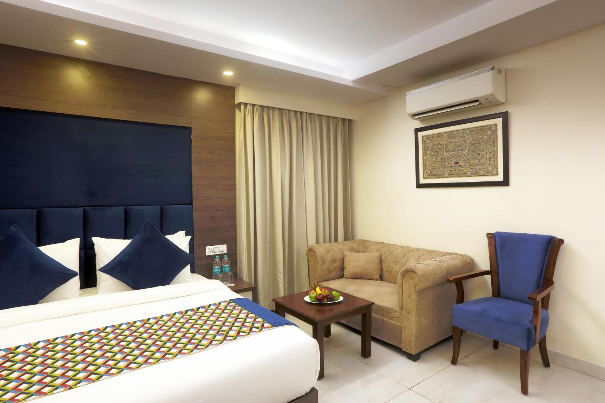 Hotel Oxmo Delhi Airport With Free Airport Transsfer ニューデリー エクステリア 写真