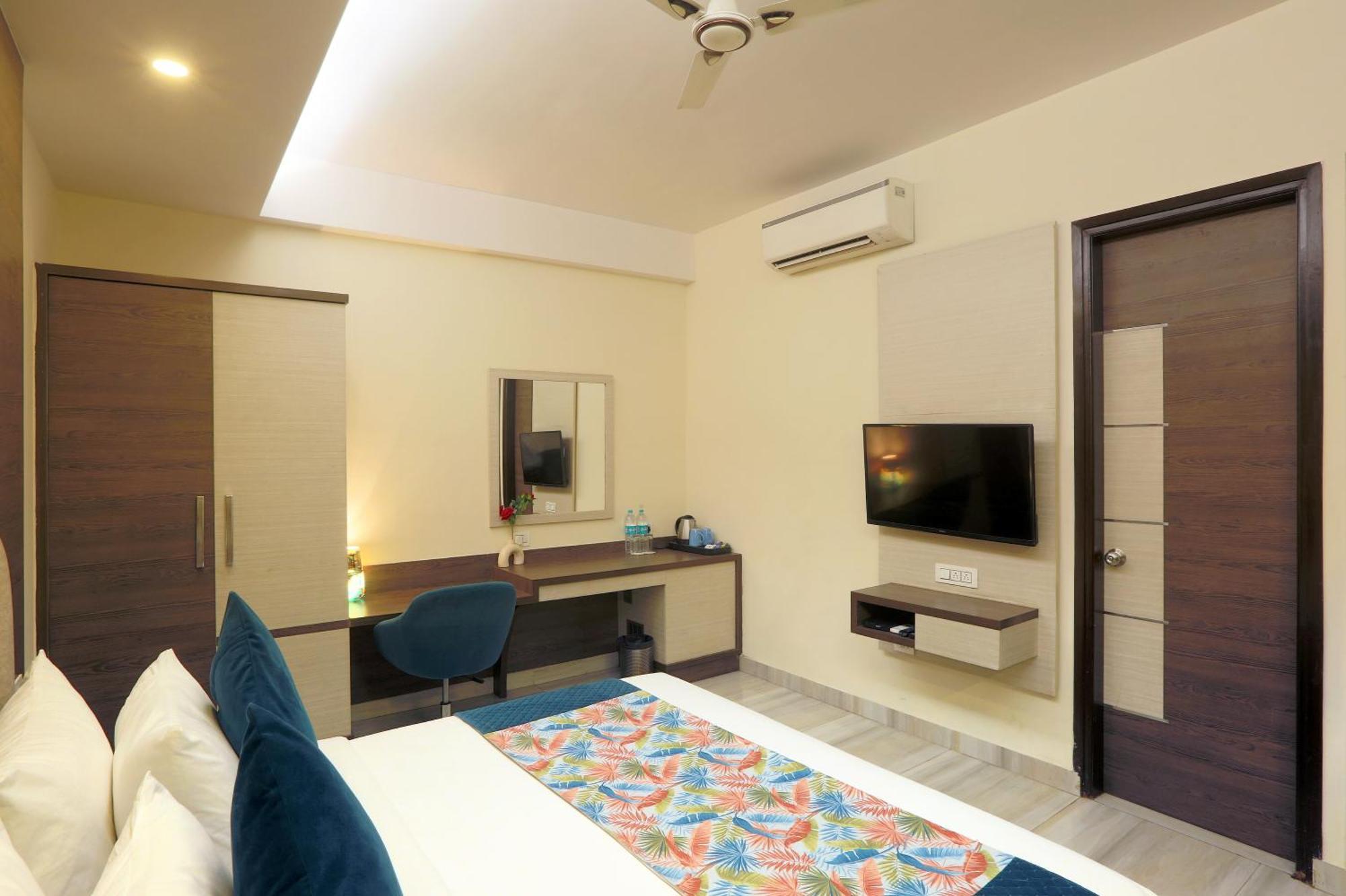 Hotel Oxmo Delhi Airport With Free Airport Transsfer ニューデリー エクステリア 写真